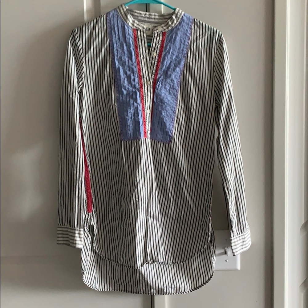 Gap Size Small Button Down (Great Condition!) - image 1